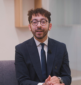 Ossama, Auditeur confirmé